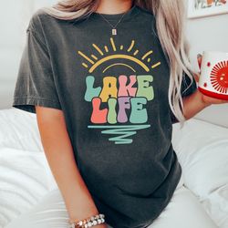 comfort colors lake life shirt, retro graphic shirt, life is better at the lake, summer t-shirt, vacation shirt, boat li