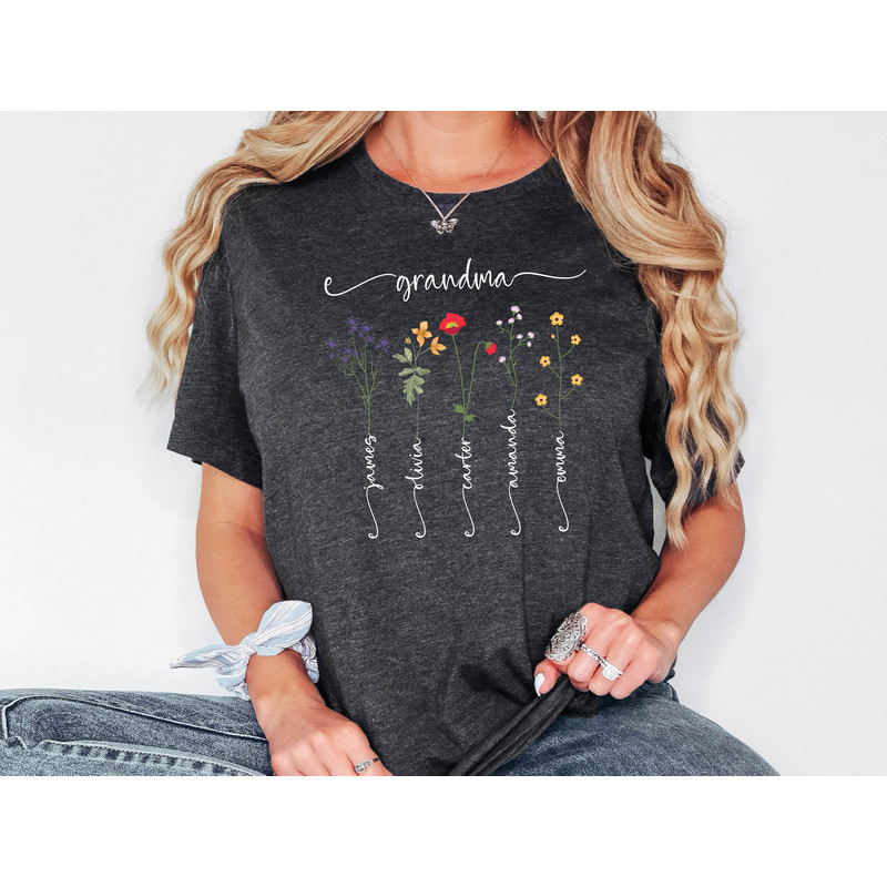 Flower Grandma Shirt, Personalized Grandma Tee, Grandma Shirt With Kids Names, Grandma's Garden T-Shirt, Nana Sweatshirt, Gift For Grandma.jpg