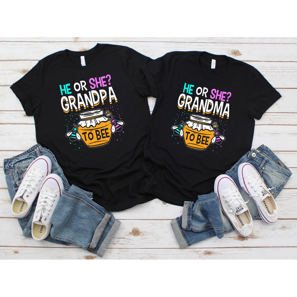 Gender Reveal Shirt, He Or She Grandparents To Bee, Baby Announcement, Boy Or Girl T-Shirt, Grandparents Matching Shirts, Family Sweatshirt.jpg