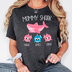 mommy shark shirt, personalized mom shirt, mama shark, gift for mom, mothers day gift, funny mom sweatshirt, mommy with