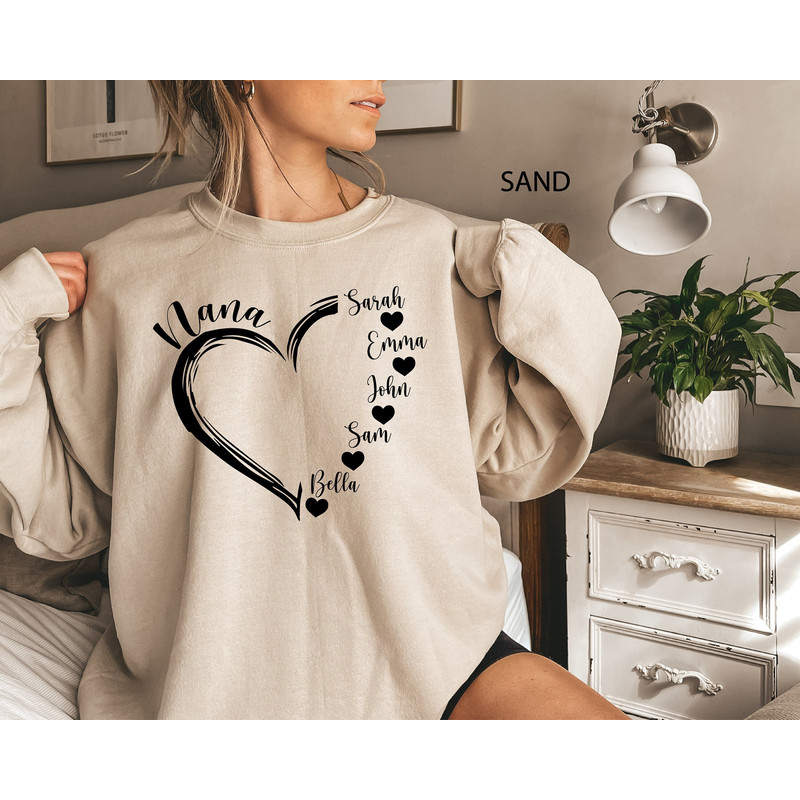 Custom Nana Heart with Children Names Sweatshirt, Custom Nana Sweatshirt, Personalized Nana Apparel, Mother's Day Gift, Nana Crewneck.jpg