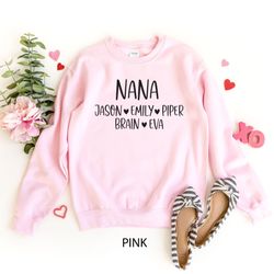 nana sweatshirt, grandma shirt with grandkids names, personalized nana shirt, nana-life shirt, grandmother long-sleeve,