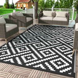 DEORAB Outdoor Rug for Patio Clearance,6'x9' Waterproof Mat,Reversible Plastic Camping , Black & White