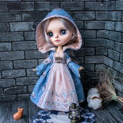 Beautiful dress for Blythe doll, old style dress, long dress, laces, Blythe outfits, doll clothes set