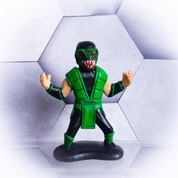 Mortal Kombat Reptile toy figure