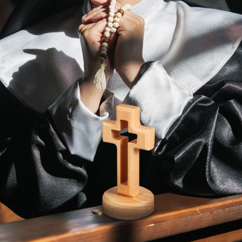 Holy Cross Wood Crucifix Statue Jesus Wall Wooden Religious Christian Table Ornament Gifts 1