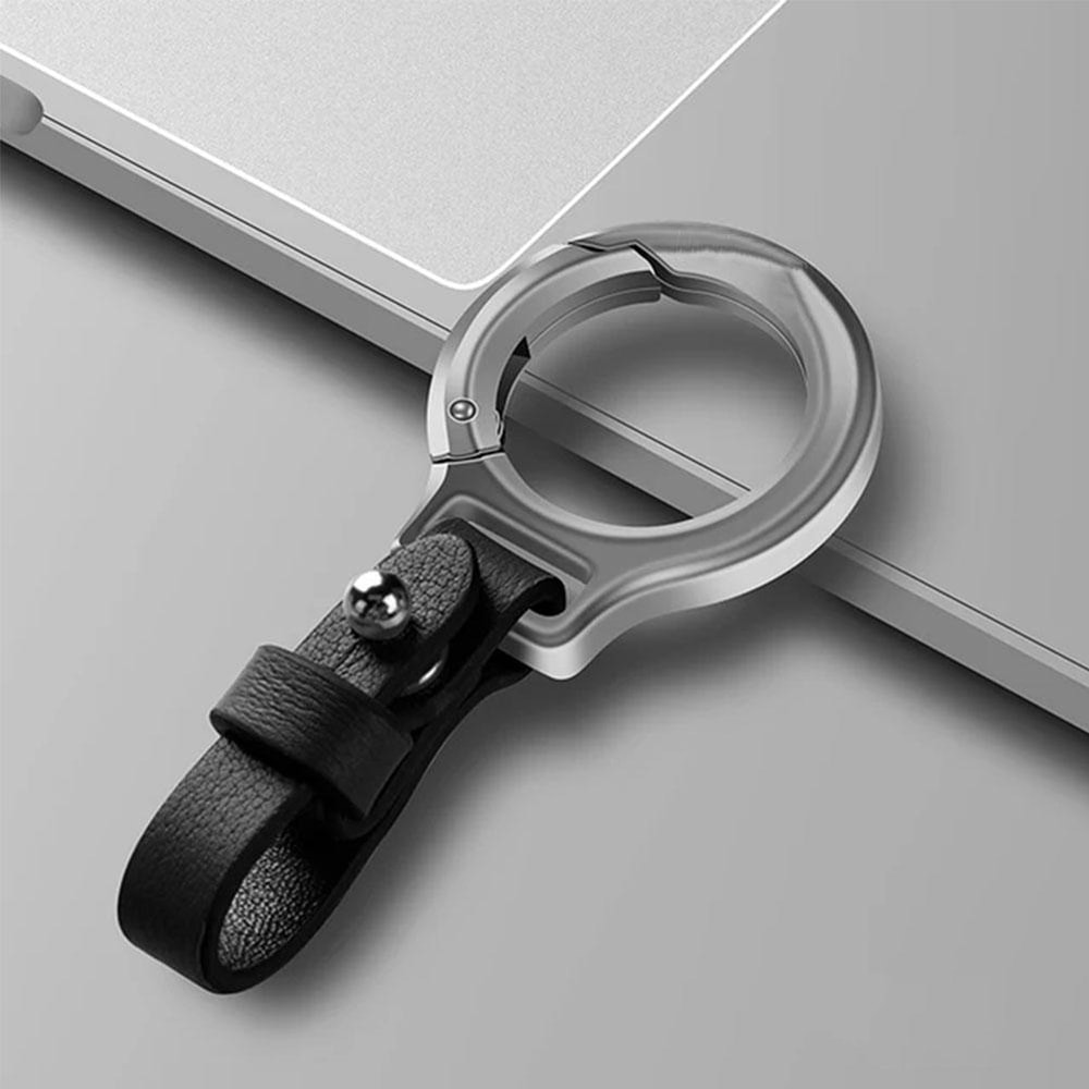 Stylish Leather Keychain Carabiner Pendant Durable Key Ring For Men And Women 0