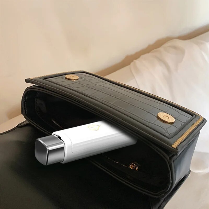 Portable Automatic Popup Dental Floss Storage Box Convenient And TravelFriendly 2