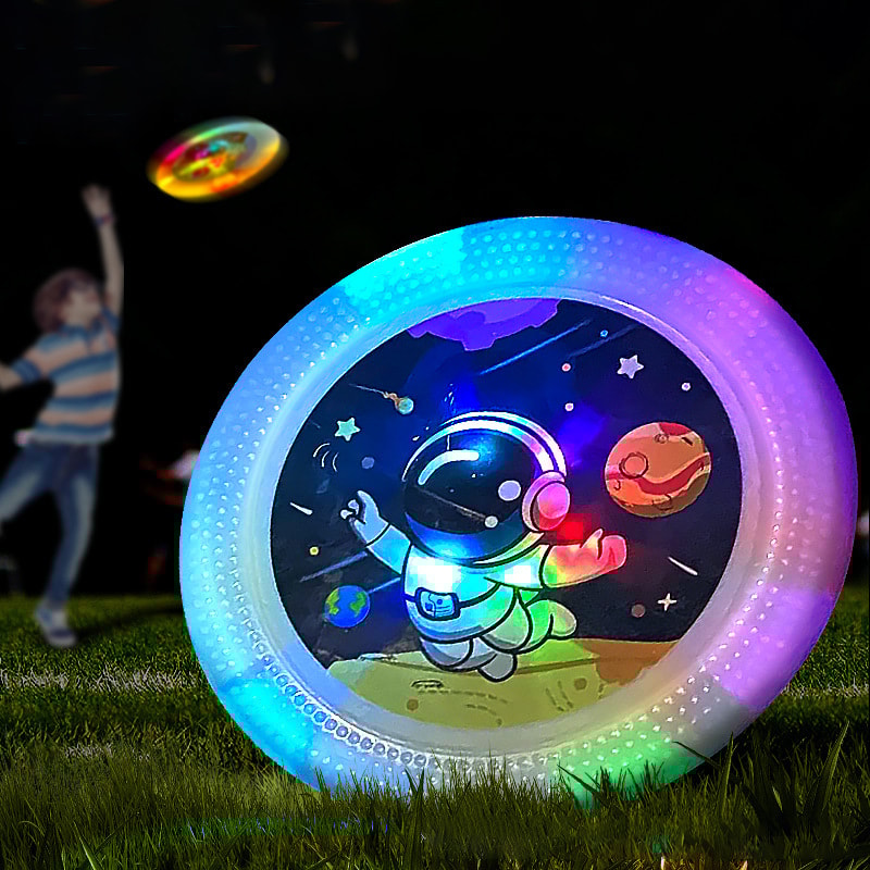 Outdoor LED Flying Saucer Toy Interactive ParentChild Pet Training UFO Toy For Kids And Dogs Fash 0