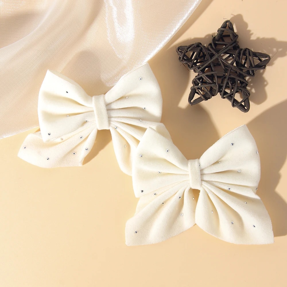 Girls Cute Velvet Bow Hair Clip With Diamond Embellishments Safe Alloy Hair Accessory For Kids Gif 5