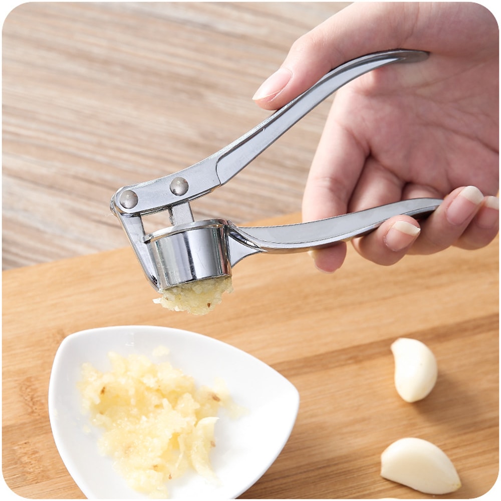 Stainless Steel Garlic Press Crusher Multifunction Kitchen Tool For Crushing Ginger Garlic And Mor 1