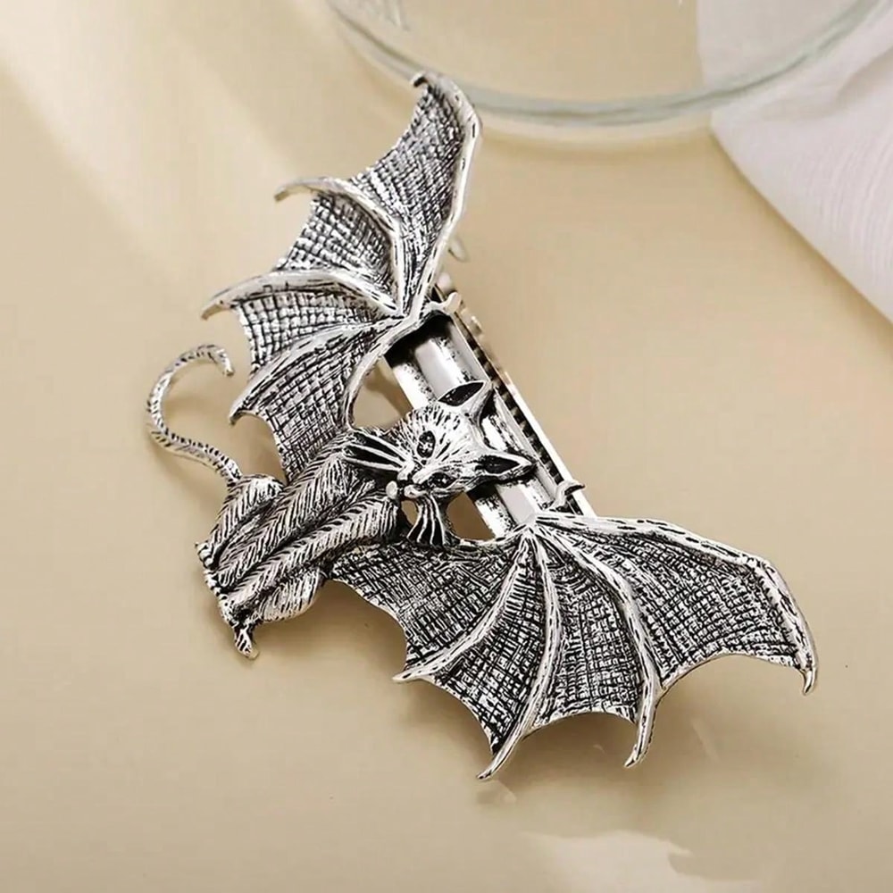 Gothic Flying Cat Hair Clip Vintage Alloy Barrette For Women Perfect For Halloween Cosplay 3