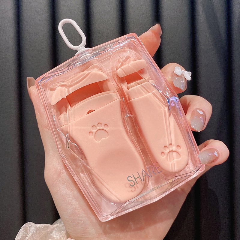 Portable Eyelash Clip With Silicone Pad Precision Cat Claw Eyelash Curling Tool 0
