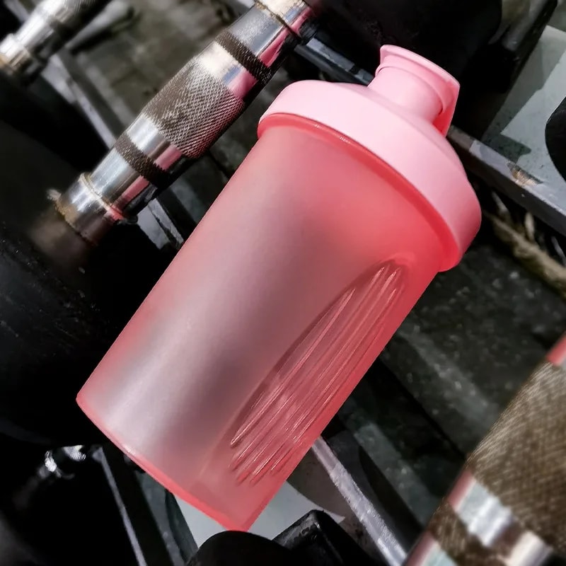Portable Plastic Drink Shaker Bottle Protein Mixer For Fitness Gym EasytoUse Fitness Shaker For 4