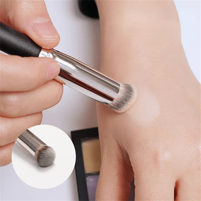 Flawless Foundation Concealer Brush For Blending Premium Dense Makeup Brush For Under Eye Contour 1