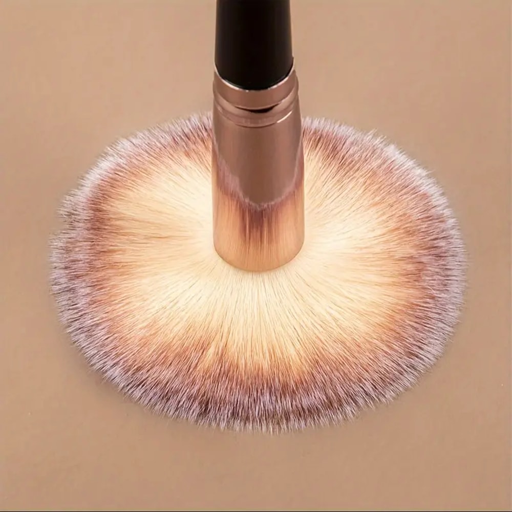 Soft Kabuki Makeup Brushes Set For Women Foundation Blending And Concealer Tools 4