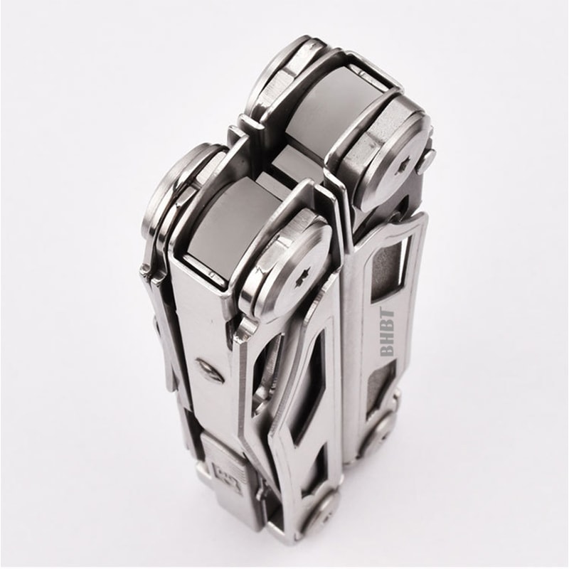 Multitool Pliers Folding Multi Functional Tool With Replaceable Saw Blade Portable EDC Outdoor Equi 3