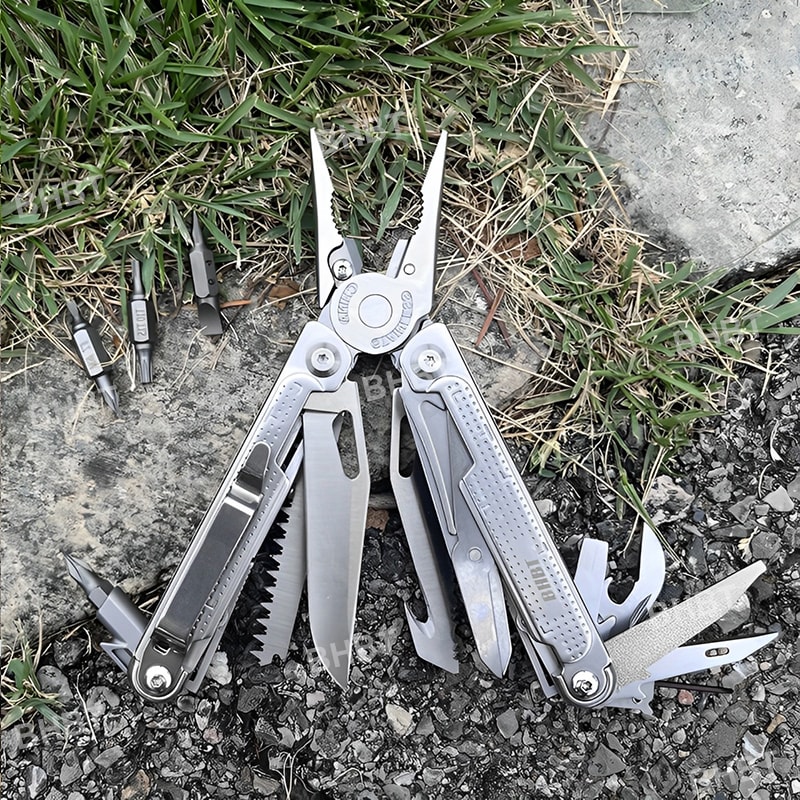 Multitool Pliers Folding Multi Functional Tool With Replaceable Saw Blade Portable EDC Outdoor Equi 5