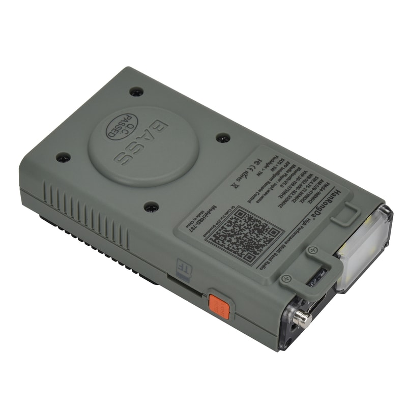 Portable Bluetooth Radio With Flashlight TF Card Input And SOS Alarm 3