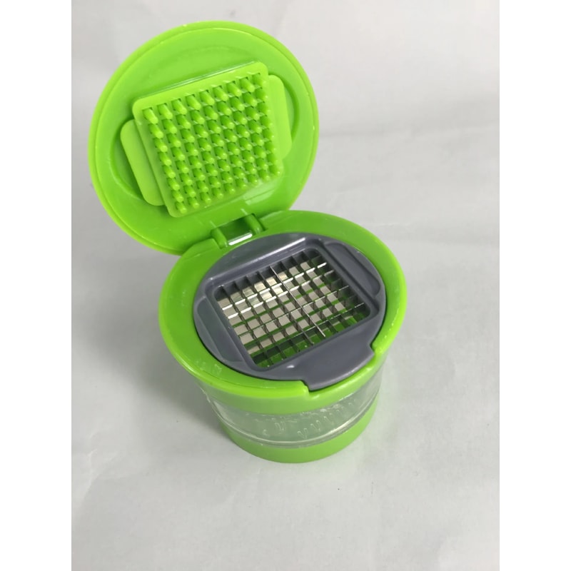 Multi Function Garlic Press Stainless Steel Garlic Chopper For Easy Cooking 5