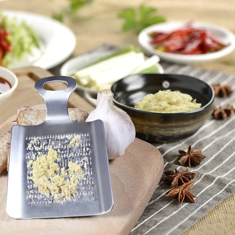 Stainless Kitchen Mincer Stainless Steel Garlic Press Ginger Grater Tool 2