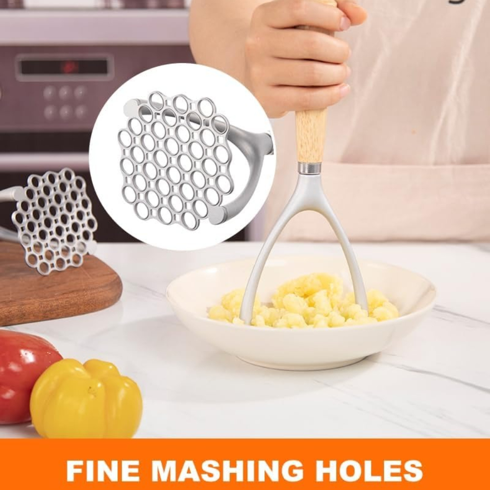 Wooden Handle Potato Masher Manual Potato Ricer Aluminum Potato Press For Fluffy Mashed Potatoes 3