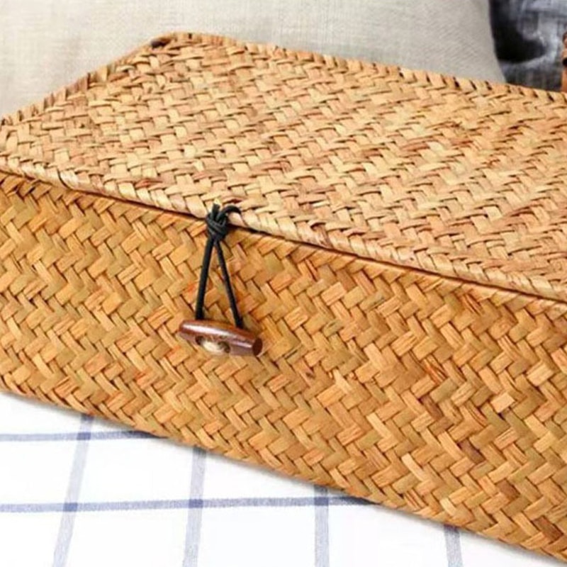 Large Capacity Hand Woven Straw Storage Box With Lid For Home Office 2