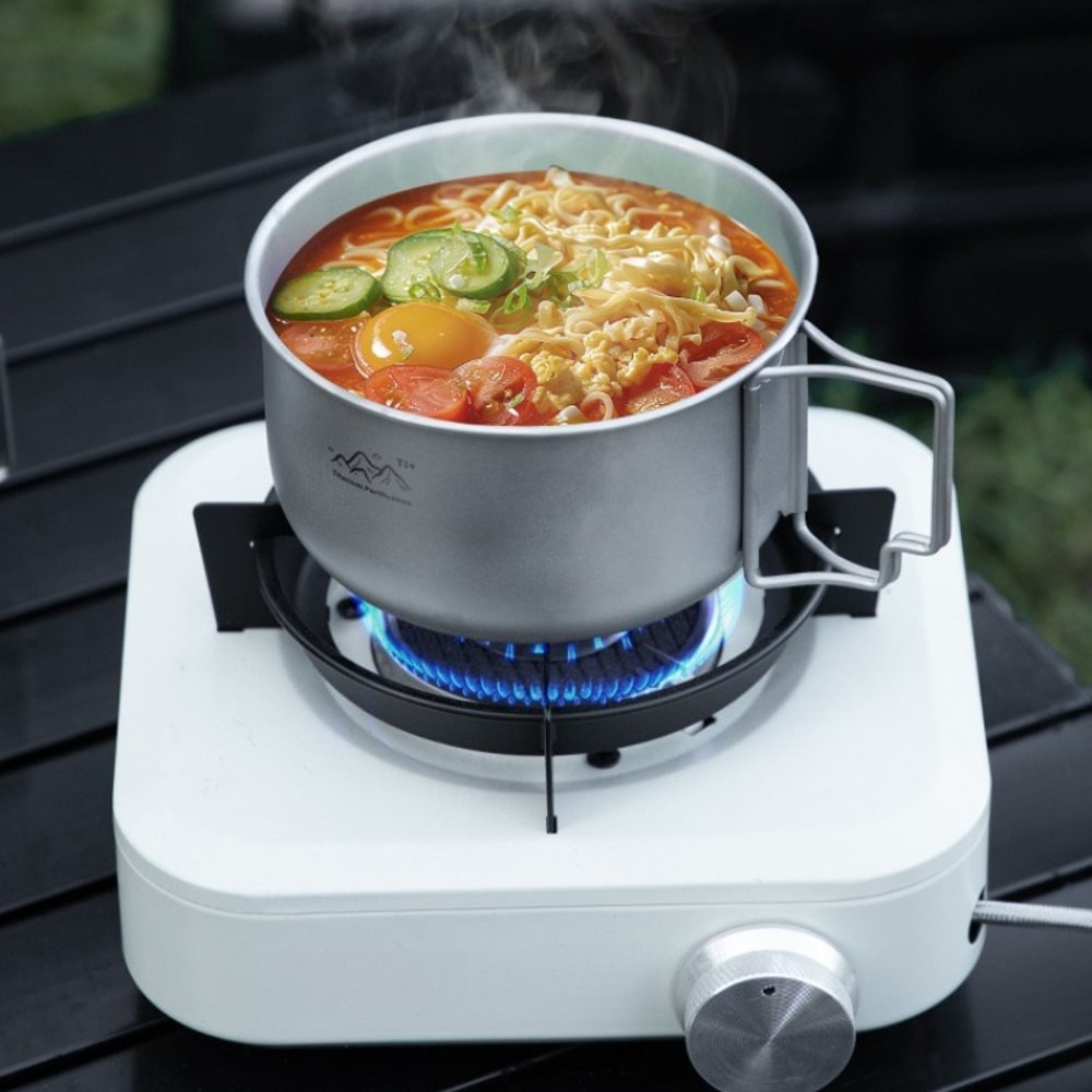 Ultralight Titanium Camping Pot For Backpacking And Outdoor Cooking 1