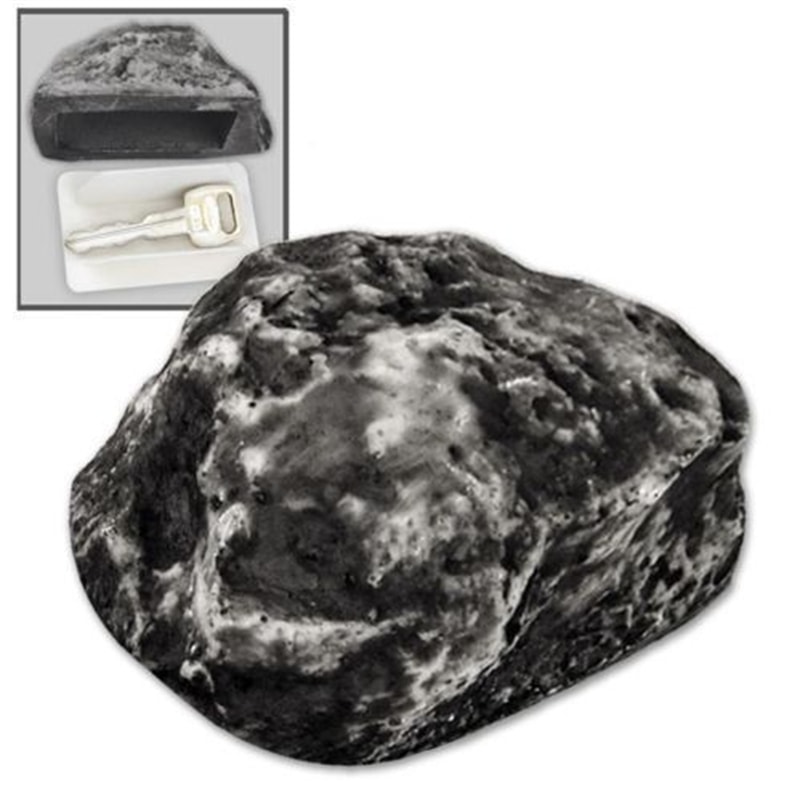 Discreet Fake Rock Key Holder Outdoor Key Safe Hidden Key Box for Home and Travel