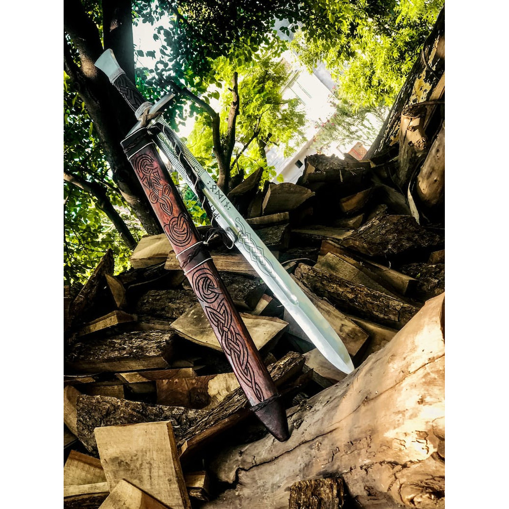 Custom Hand Forged Damascus Steel Viking Sword Battle Ready Sharp Medieval Swords With Leather Shea 0