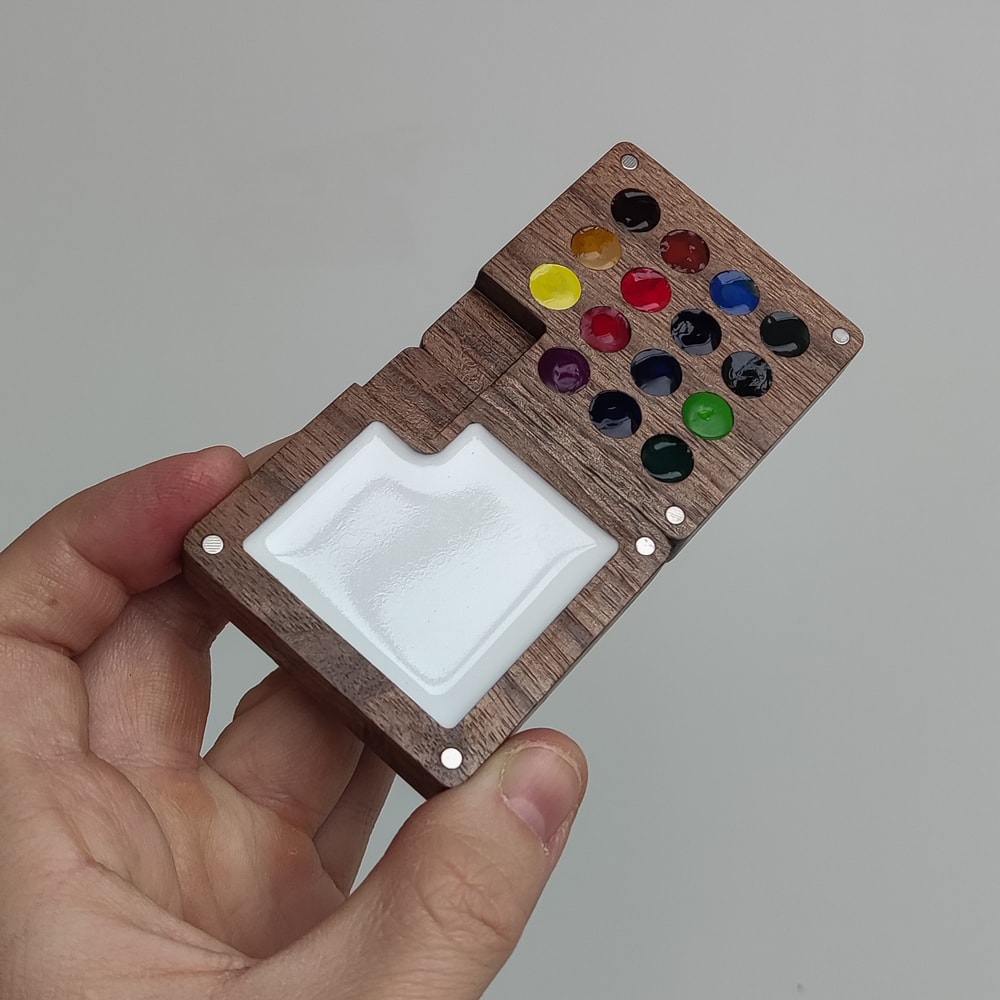 Wooden Watercolor Palette With Sketchbook 4