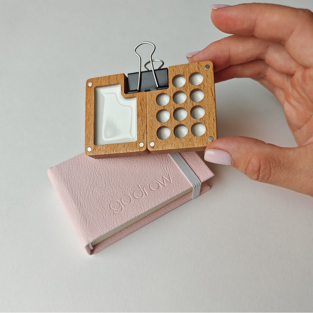 Mini Wooden Watercolor Palette With Small Sketchbook 12