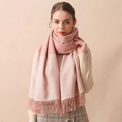 cashmere plaid scarf – soft, warm, stylish winter accessory for men & women