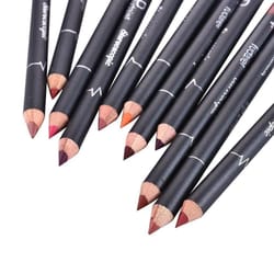 women waterproof matte lipstick set with long-lasting lip liner and lip pen