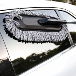 microfiber car cleaning duster with wax-treated brush & plastic handle for home & car detailing