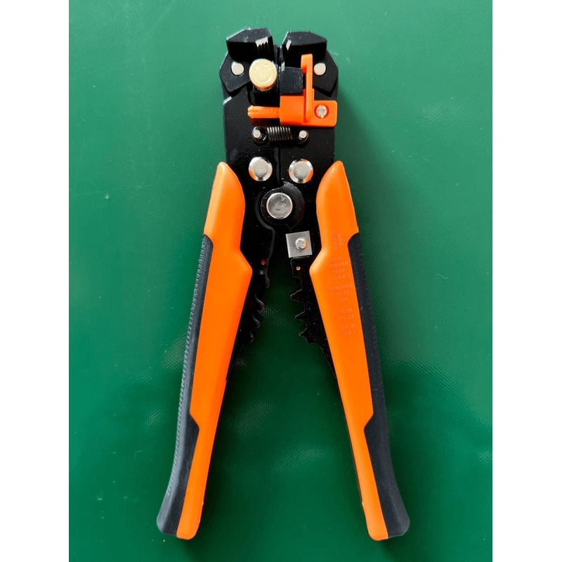 Self Adjusting Wire Stripper Crimper Tool For Fast Clean Cuts 0