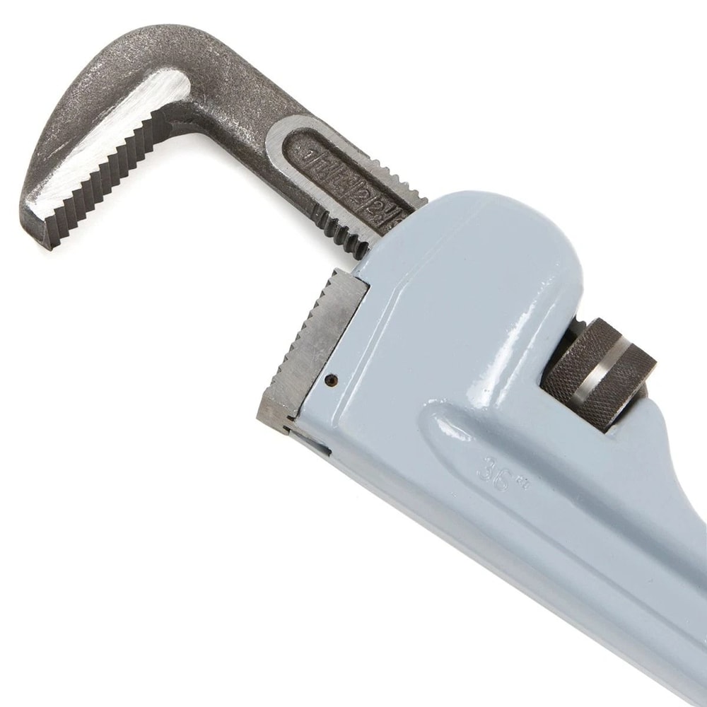 Aluminum Pipe Wrench With Adjustable Jaw 3