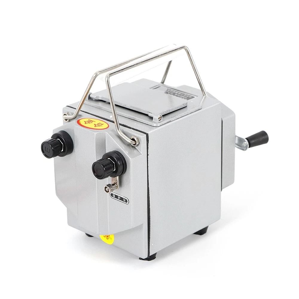 Portable Insulation Resistance Tester Megohmmeter Hand Crank Megger Accurate High Resistance Meter 2