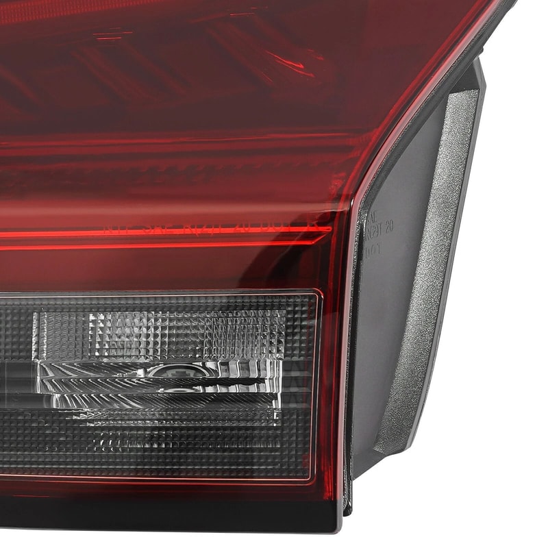 Nissan Rogue Passenger Side LED Tail Light Assembly Inner Replacement 4