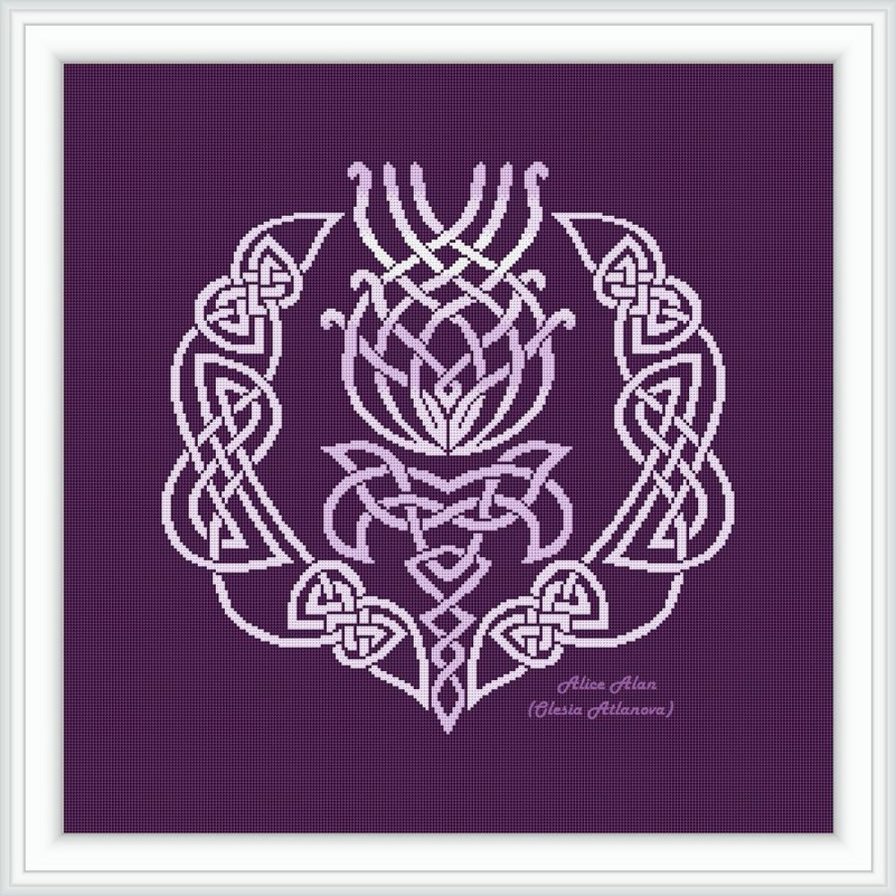 Thistle_Celtic_knot_e9.jpg