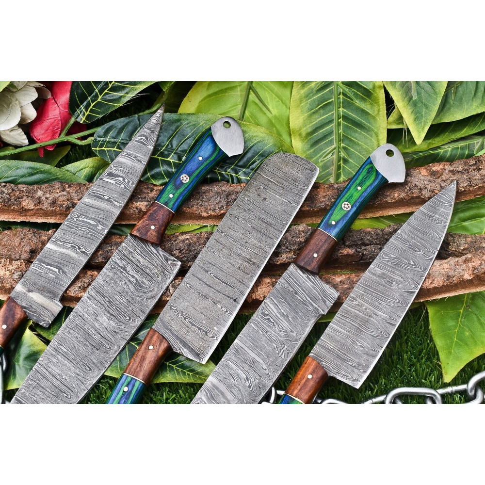 Luxury 5Piece Handmade Damascus Steel Chef Knife Set Ergonomic Wooden Handles With Rat Tail Tang 1