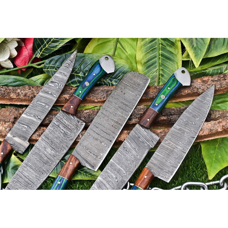 Luxury 5Piece Handmade Damascus Steel Chef Knife Set Ergonomic Wooden Handles With Rat Tail Tang 1