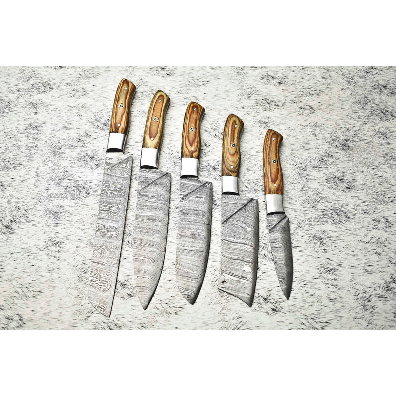 Luxury Damascus Steel Chef Knives Set Of 5 Hand Forged Hammered Cutlery 3