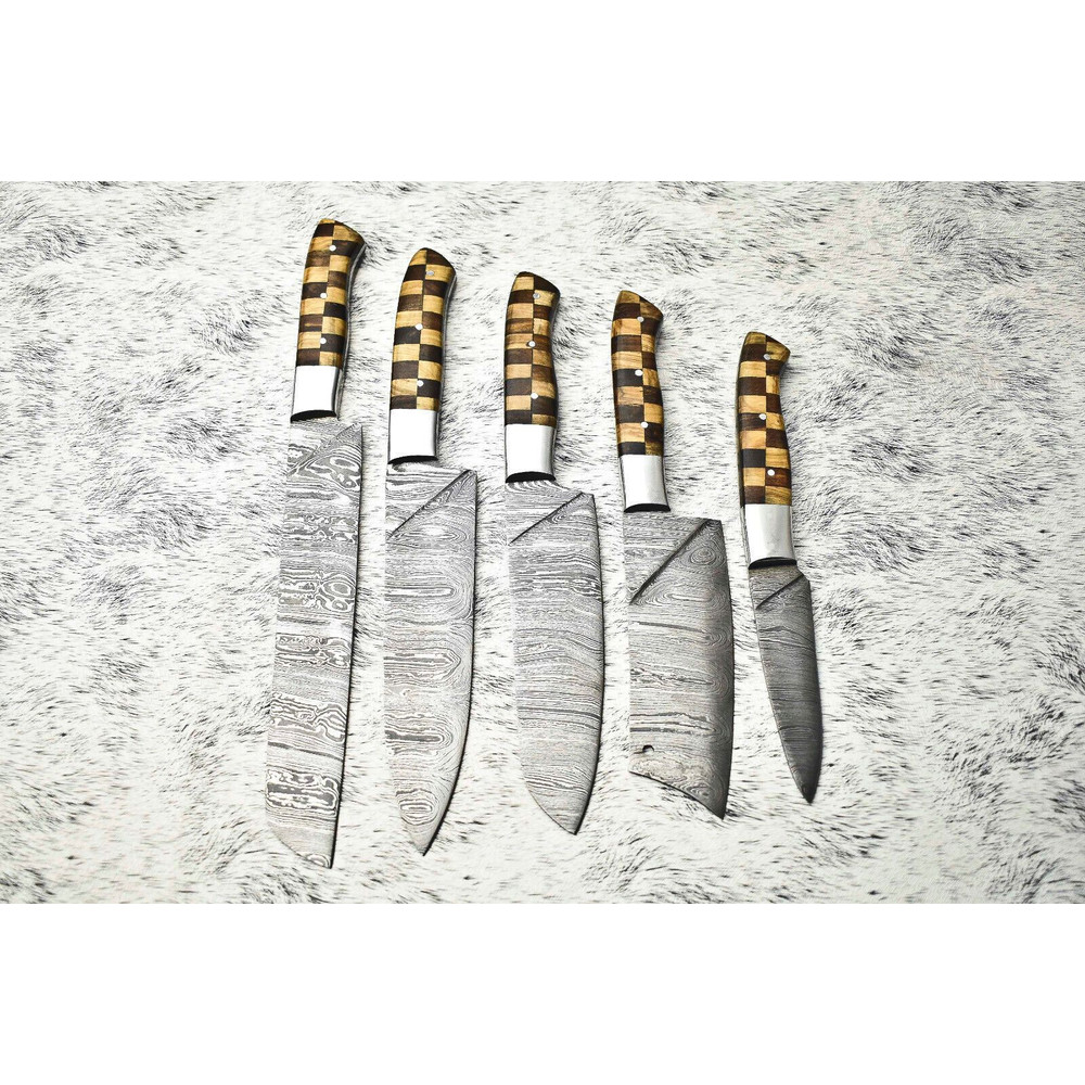 Signature 5Piece Damascus Steel Chef Knife Set Forged Hardwood Handles 0
