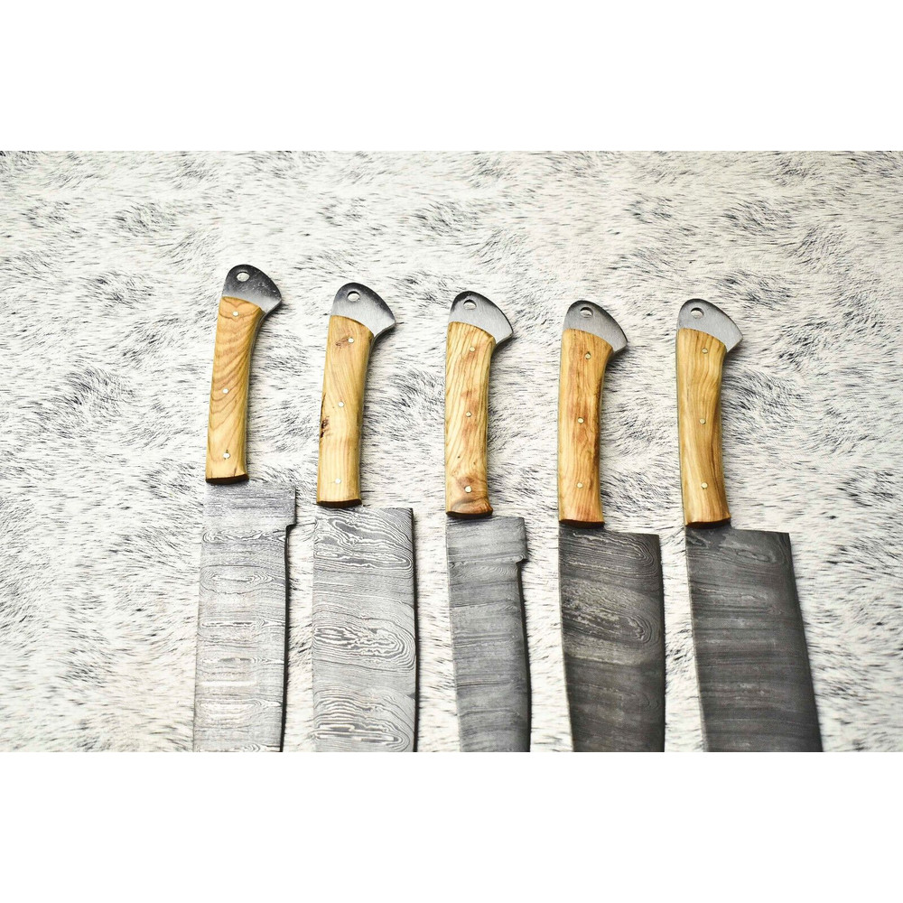 Traditional Damascus Kitchen Knife Set 5 Full Tang Handmade Chef Knives 2