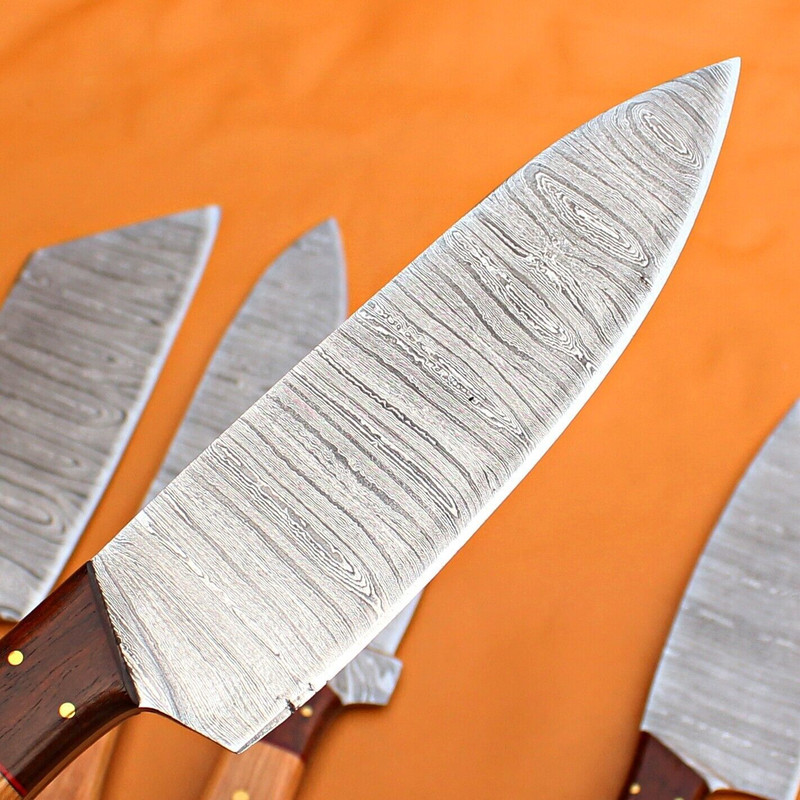 Custom Forged Damascus Steel Kitchen Knife Set Premium Handmade Chef Set 2