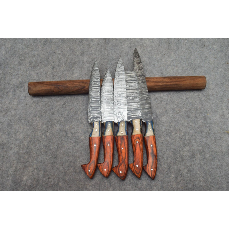 Professional Twist Damascus Chef Knife Set 9 To 13 HandForged Kitchen Knives 2