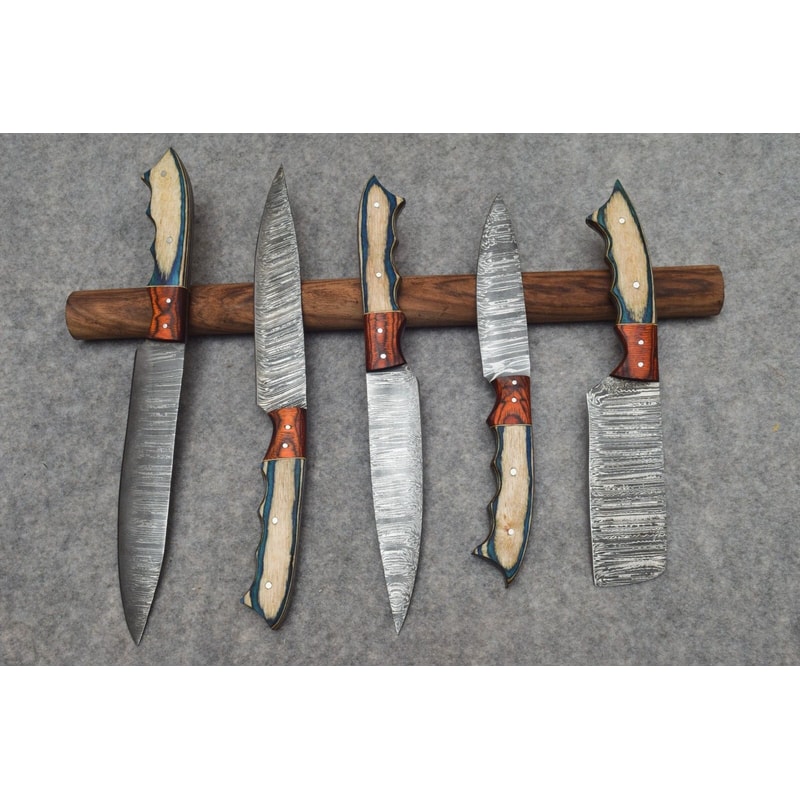 Forged Damascus Steel Chef Knives 5 Piece Handmade Kitchen Set 1