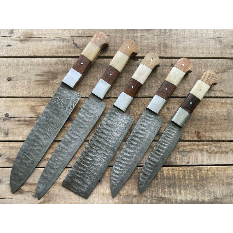 Hand Forged Damascus Steel Chef Knife Set 5 Piece Kitchen BBQ Knives With Leather Sheath 0