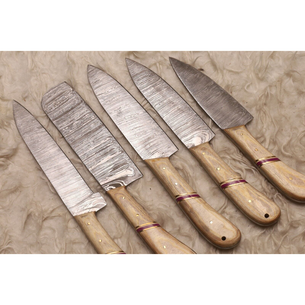 Custom Damascus Steel Chef Knife Set For Professional Kitchens 2